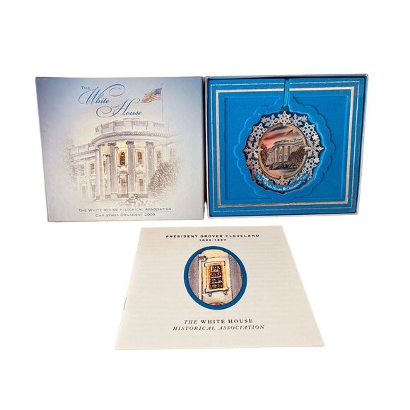 The White House Christmas Ornament 2009 Historical Association With Original Box - Picture 3 of 4
